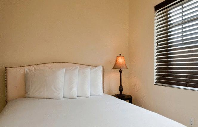 Suites On South Beach Маямі-Біч Номер фото